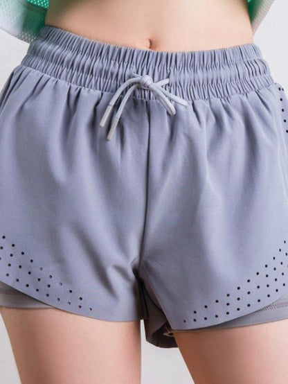 Insert Cloth Hollow Yoga Shorts