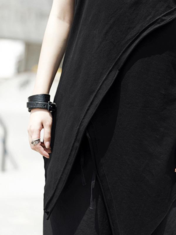 Irregular Split-side T-shirt