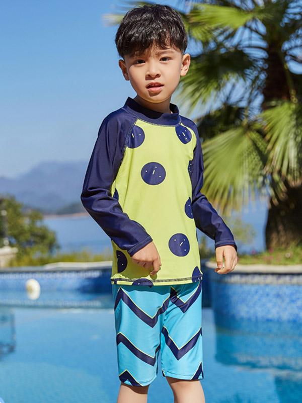 AONIHUA Striped Bottom Boy Swimwear