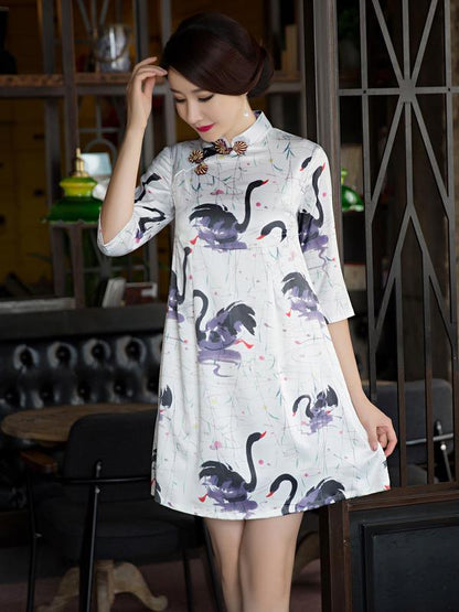 Elegance Frog Half Sleeves Stand Collar Slim Short Cheongsam