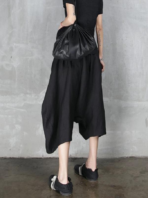 Loose Simple Black Cropped Pants