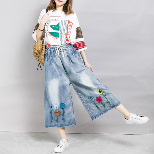 Casual Embroidered Flowers Wide Leg Jeans