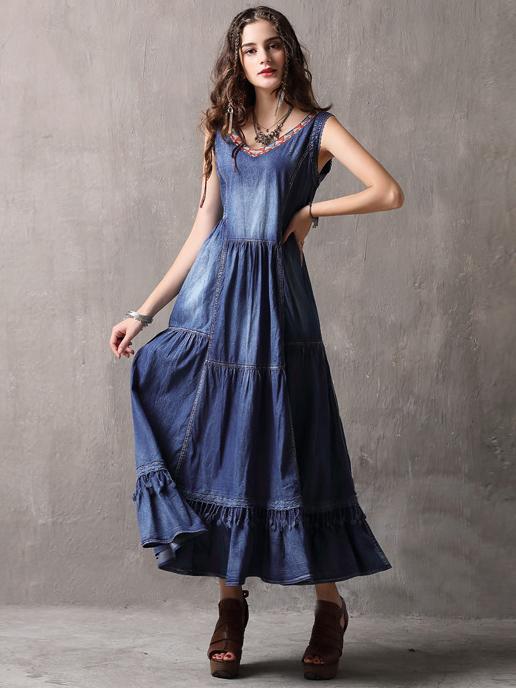 Loose Plus Size Embroidered V-neck Midi Dresses