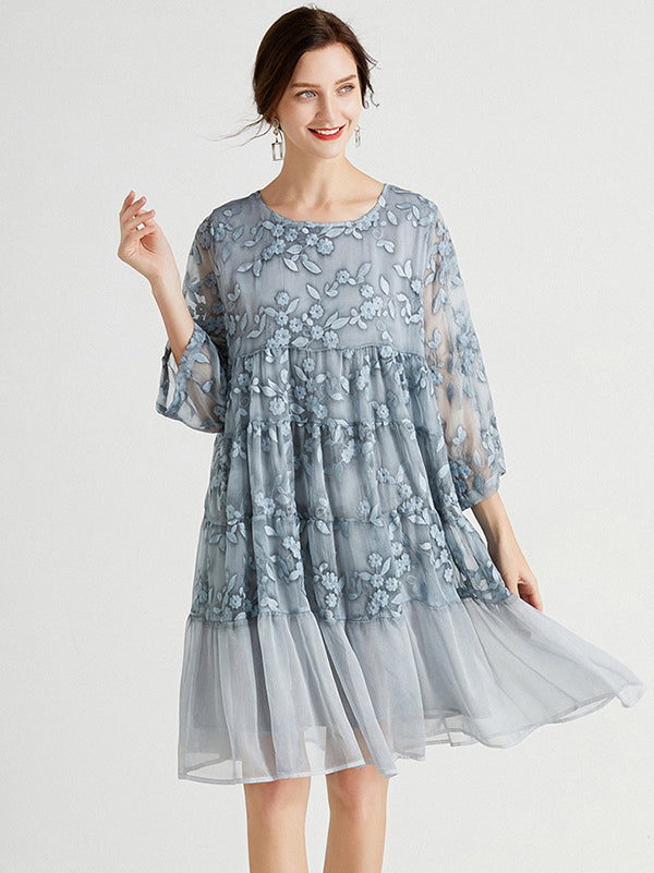 Original Loose Embroidered Solid Color Pleated Midi Dress