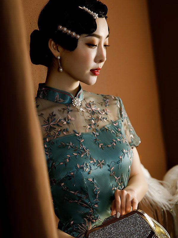 Vintage Tie-Dyed Hollow Beaded Split-Side Stand Collar Silk Cheongsam