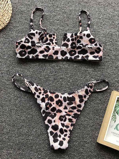 V Wired Textured Bikini Set
