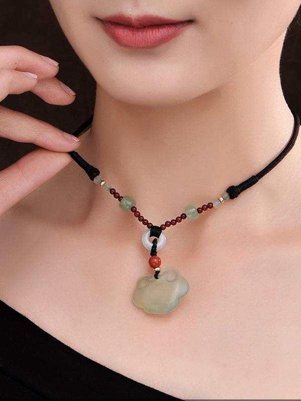 Vintage Natural Jade Pendant Necklace